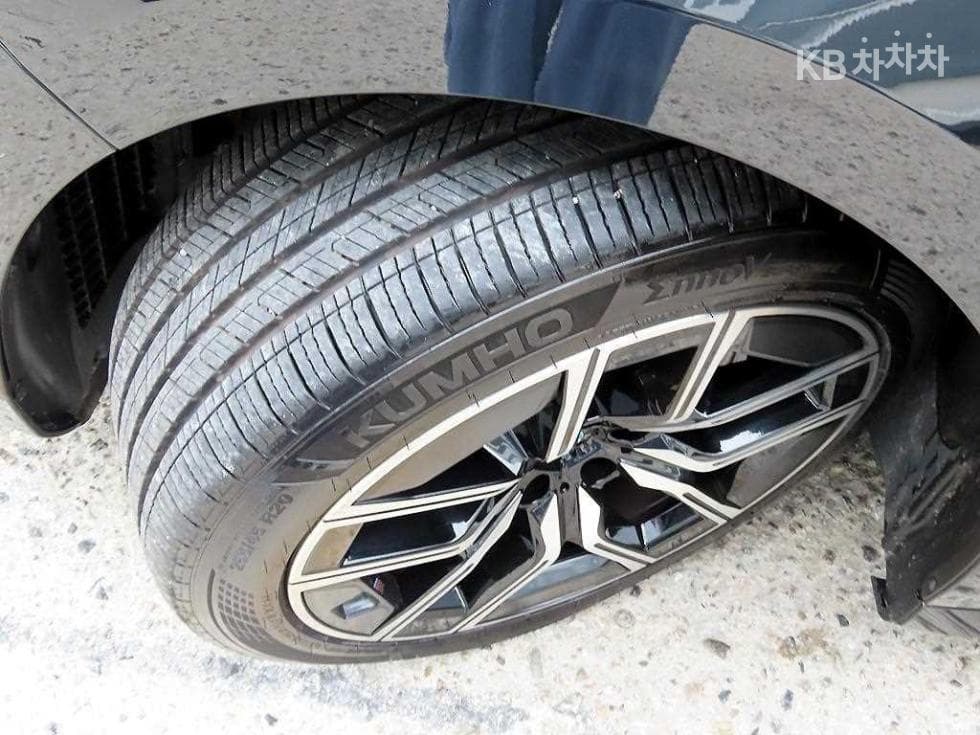 بي إم دبليو - 7-Series | 740 sDrive M Sport Executive 20