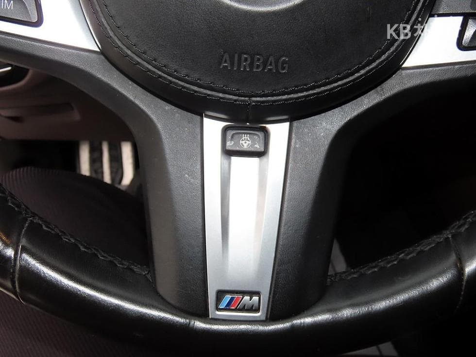 بي إم دبليو - 5-Series | All New 520 xDrive M Sport Package Plus 13