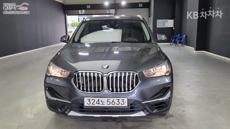 BMW - X1 | xDrive 20 xLine SE 3