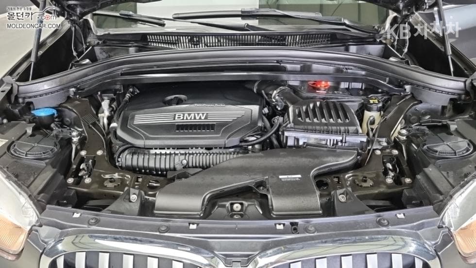 BMW - X1 | xDrive 20 xLine SE 8