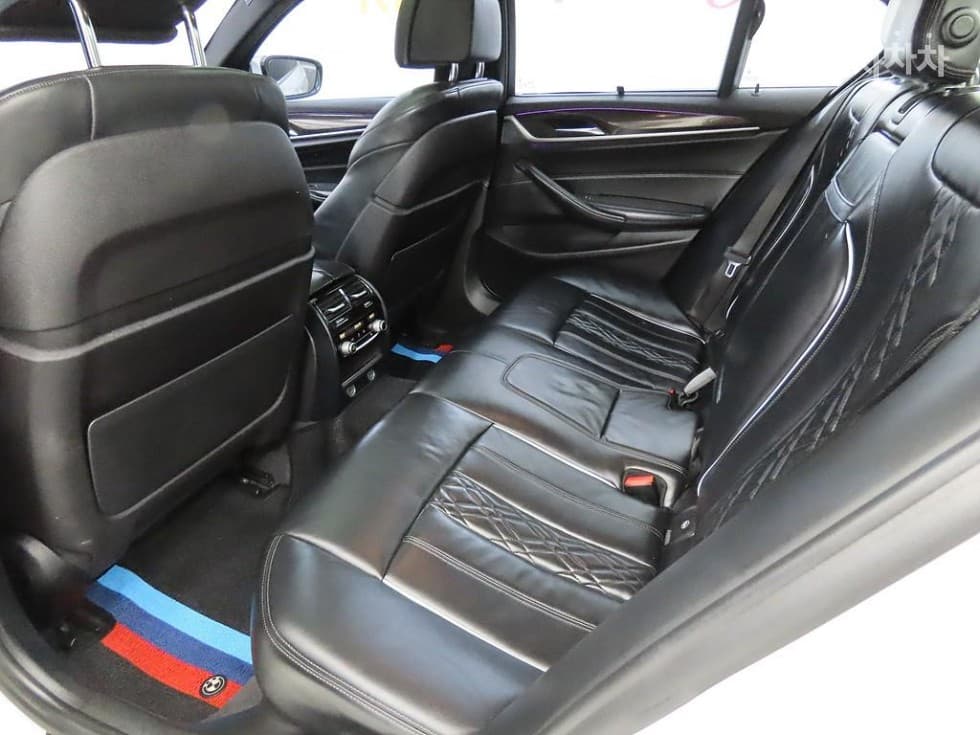 BMW - 5-Series | All New 530 xDrive M Sport Plus 9