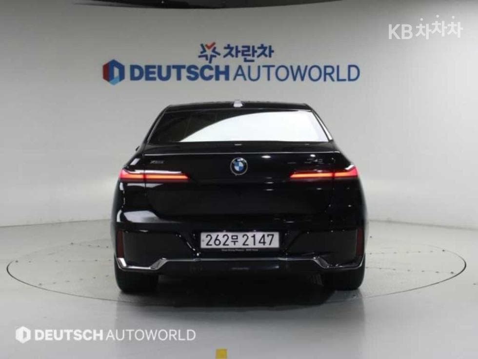 بي إم دبليو - 7-Series | 740 xDrive M Sport 4