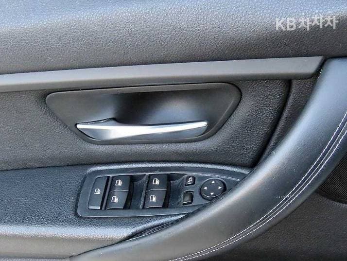 بي إم دبليو - 3-Series | New 335 12