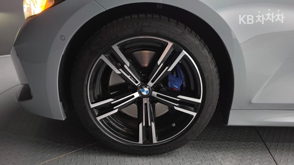 بي إم دبليو - 3-Series | 320 Touring M Sport 28