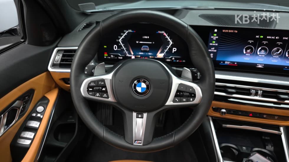 بي إم دبليو - 3-Series | 320 Touring M Sport 12
