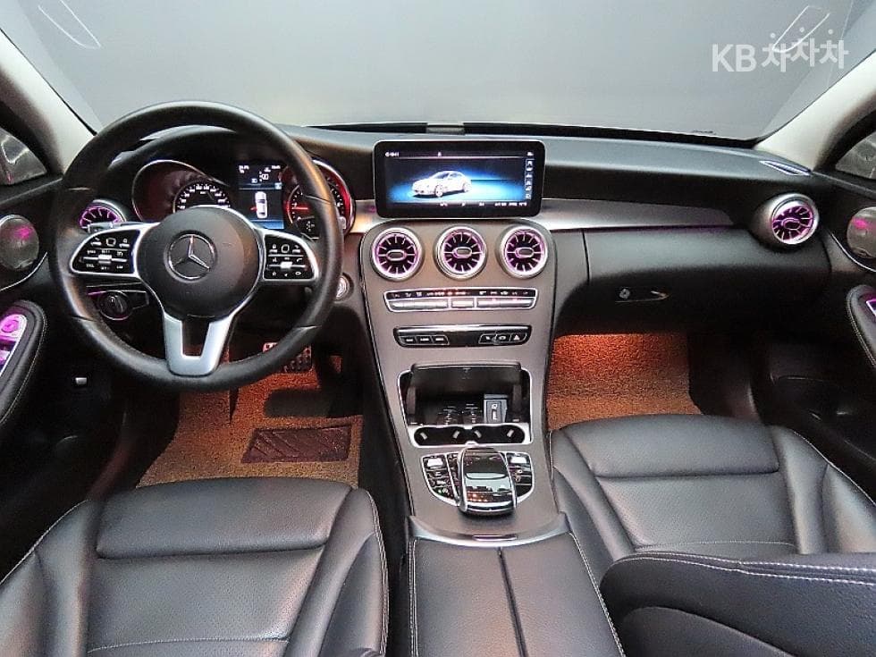 Mercedes-Benz - C-Class | The New C220 Avantgarde W205(14~) 6