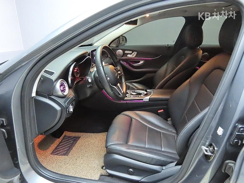 Mercedes-Benz - C-Class | The New C220 Avantgarde W205(14~) 10