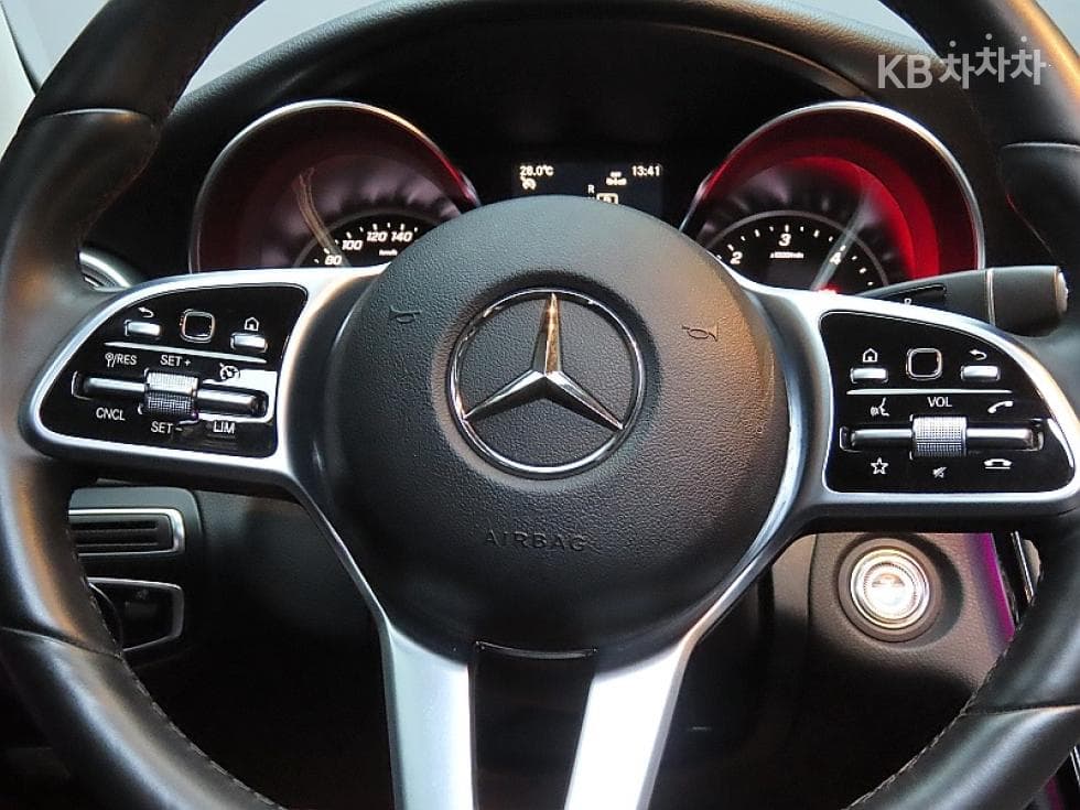 Mercedes-Benz - C-Class | The New C220 Avantgarde W205(14~) 18