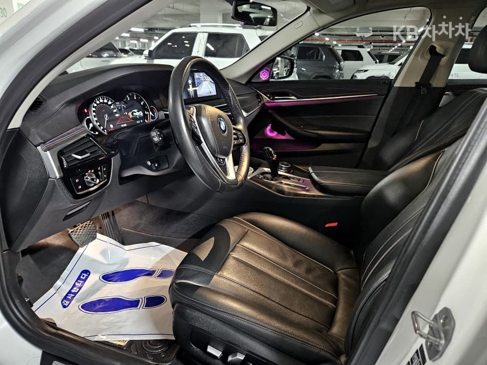 BMW - 5-Series | All New 520 M Sport Plus 11