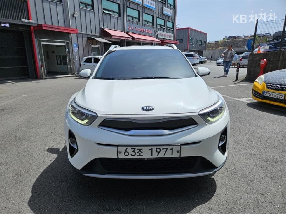 Kia Стоник