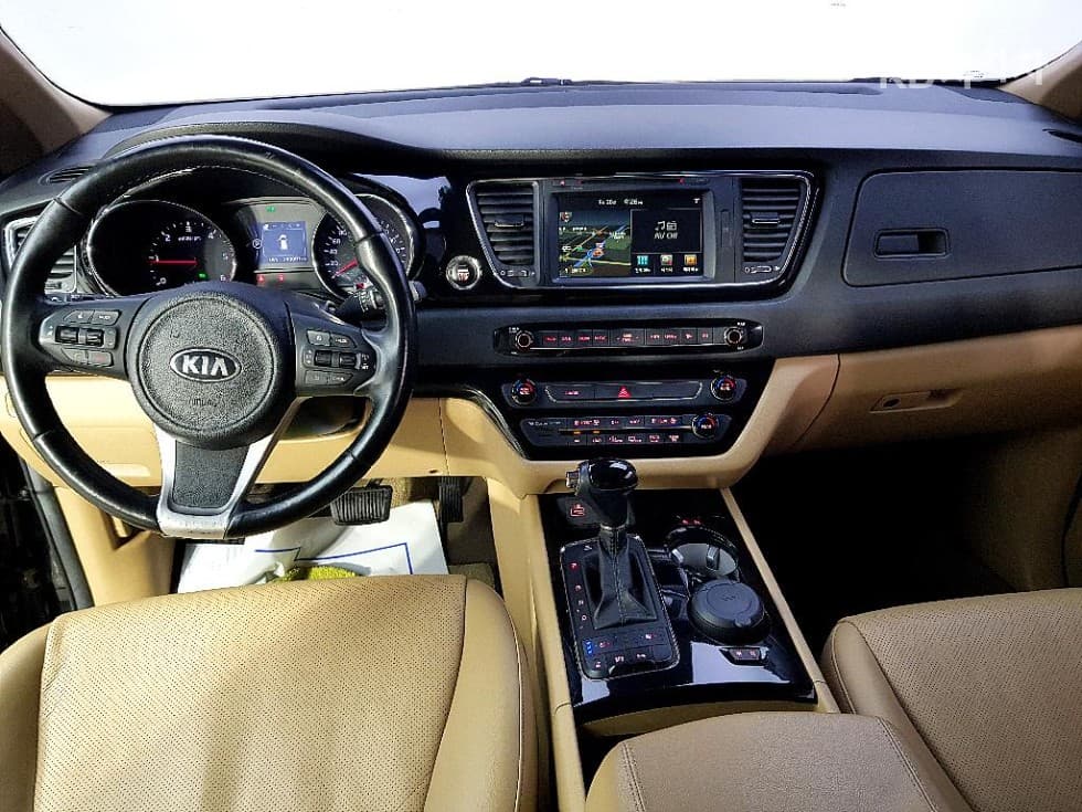 كيا - كارنيفال | All New 9Seater 2.2 Diesel Prestige 5