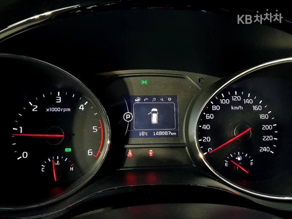 كيا - كارنيفال | All New 9Seater 2.2 Diesel Prestige 7