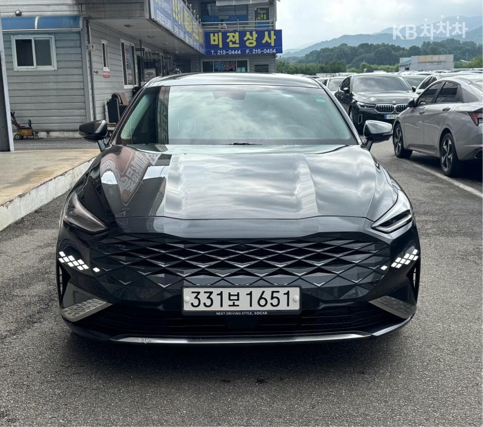 Kia K8