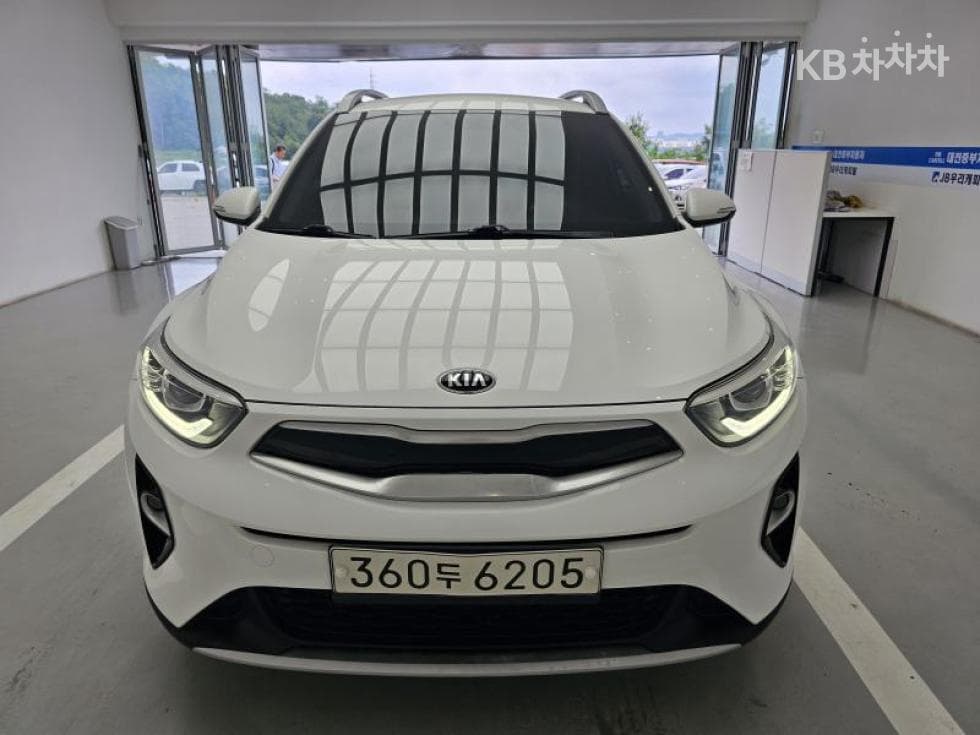 Kia Стоник