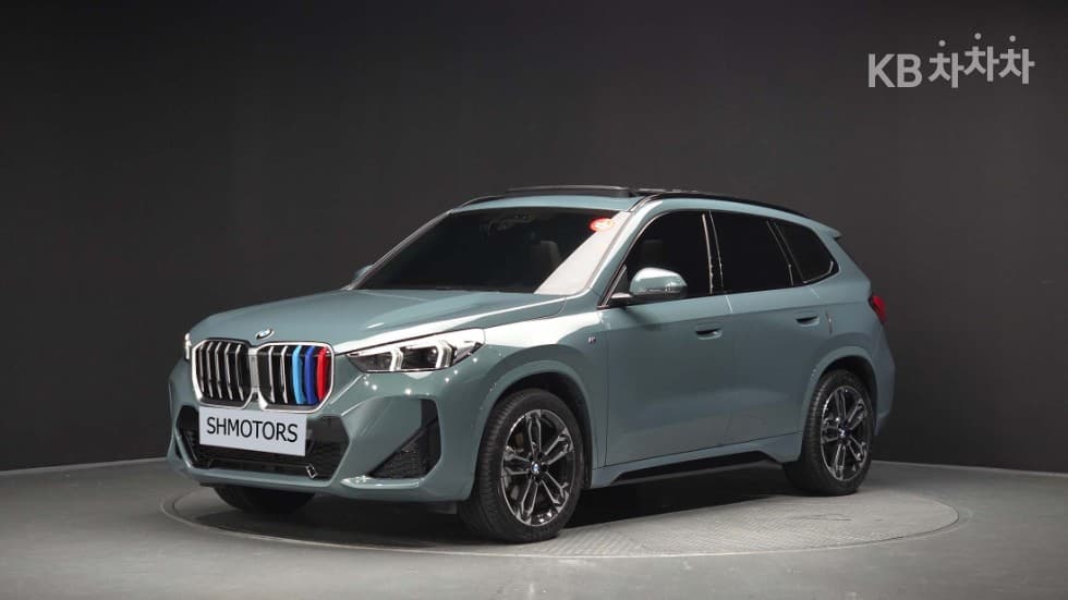 بي إم دبليو - X1 | xDrive20 M Sport 3
