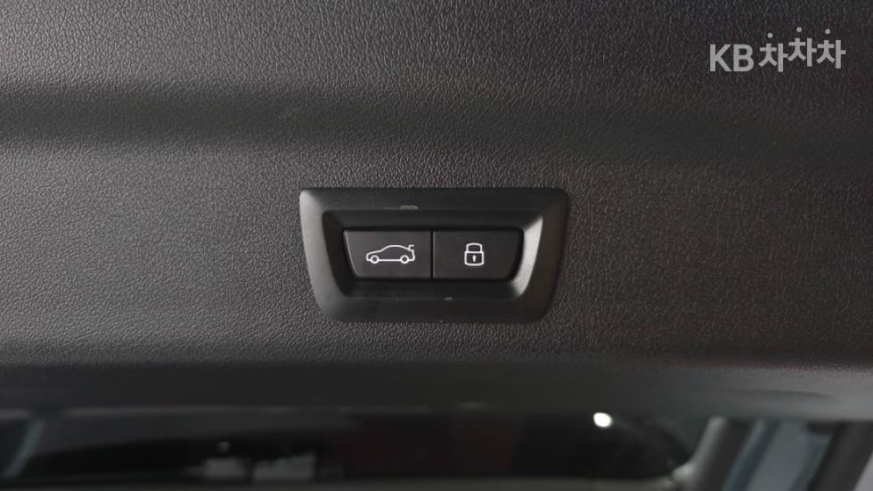 بي إم دبليو - X1 | xDrive20 M Sport 19