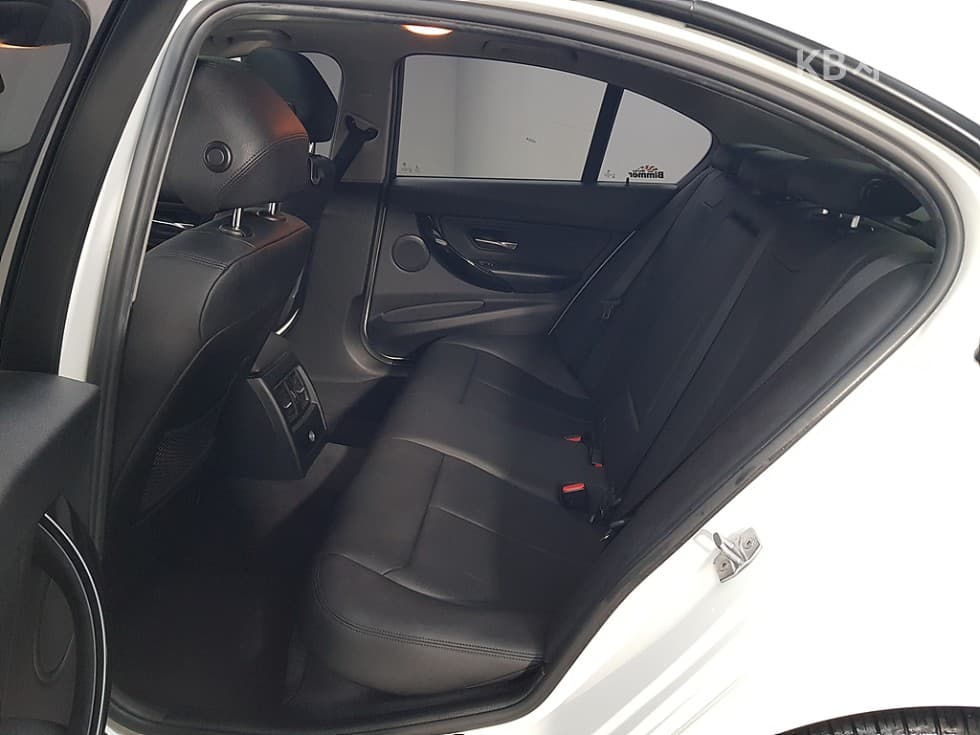 BMW - 3-Series | New 320 F30(12~) 9
