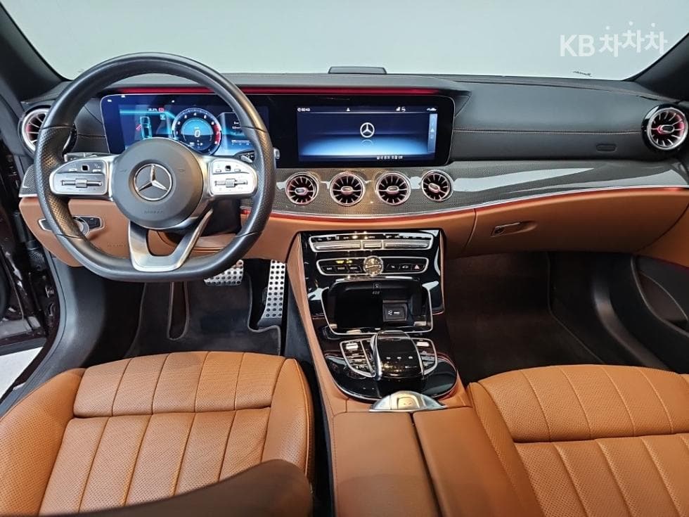 Mercedes-Benz - E-Class | E450 4MATIC Carbriolet Base 7