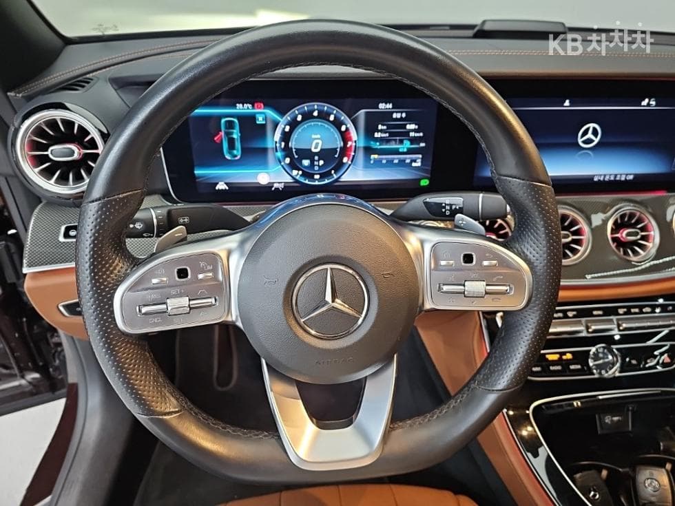 Mercedes-Benz - E-Class | E450 4MATIC Carbriolet Base 9