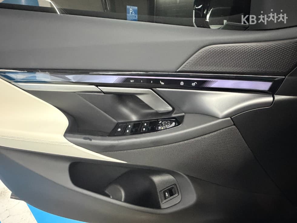 BMW - 5-Series | New 523 M Sport 19