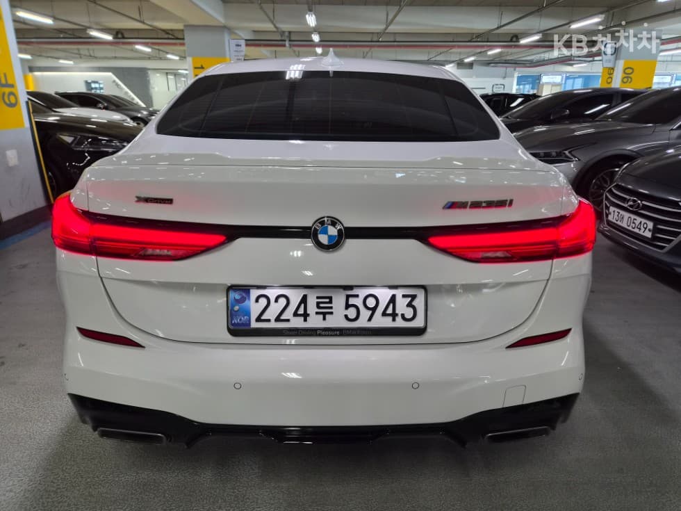 BMW - 2-Series | Gran Coupe M235 xDrive Base 4