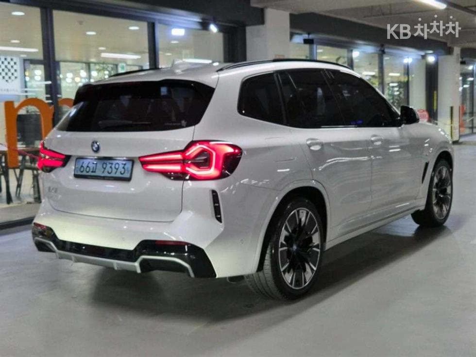 بي إم دبليو - X3M | iX3 Sport Package 4