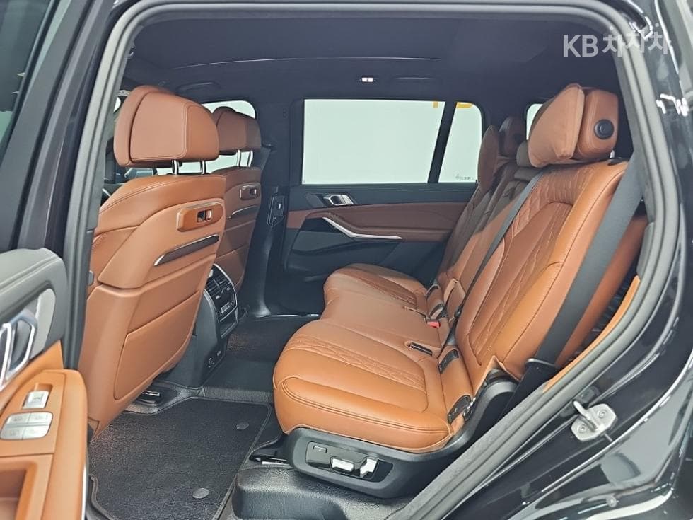 بي إم دبليو - X7 | xDrive 40 M Sport 12