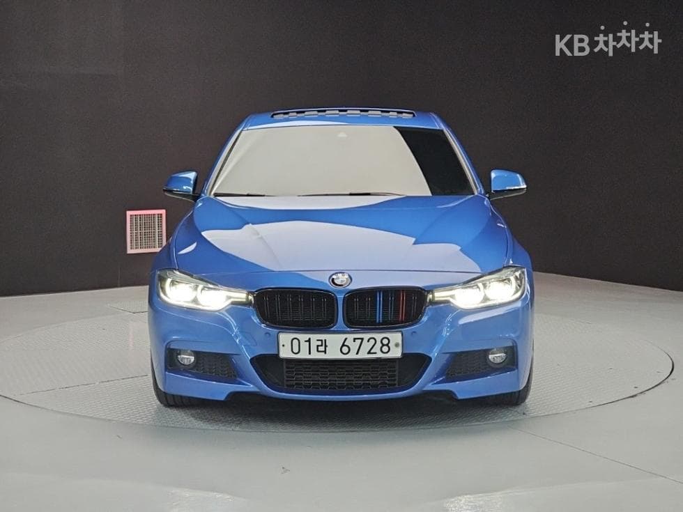 بي إم دبليو - 3-Series | New 320 Sedan M SportE90(08~11) 2