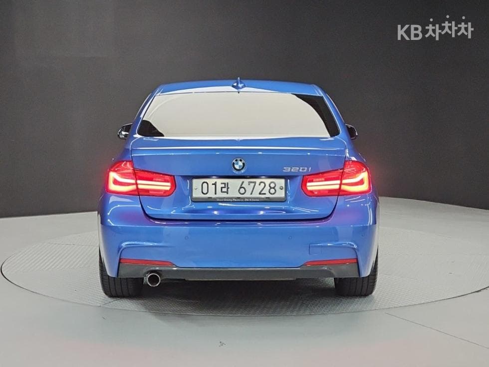 بي إم دبليو - 3-Series | New 320 Sedan M SportE90(08~11) 3
