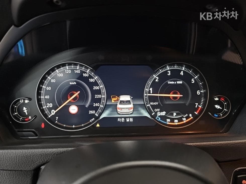 بي إم دبليو - 3-Series | New 320 Sedan M SportE90(08~11) 6