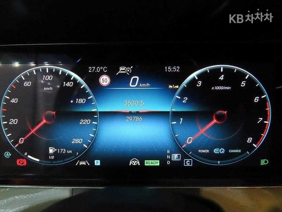 Mercedes-Benz - E-Class | E350 4MATIC Exclusive 9