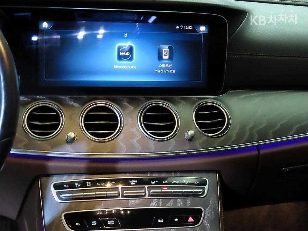 Mercedes-Benz - E-Class | E350 4MATIC Exclusive 11