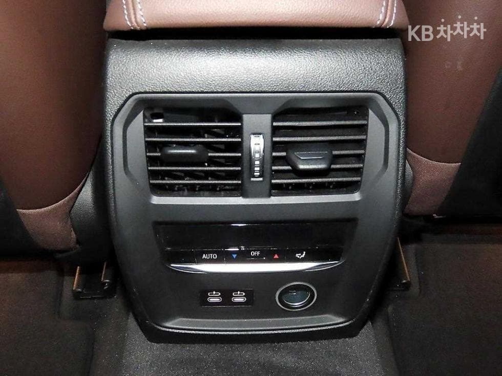 بي إم دبليو - 3-Series | 320 M Sport 13