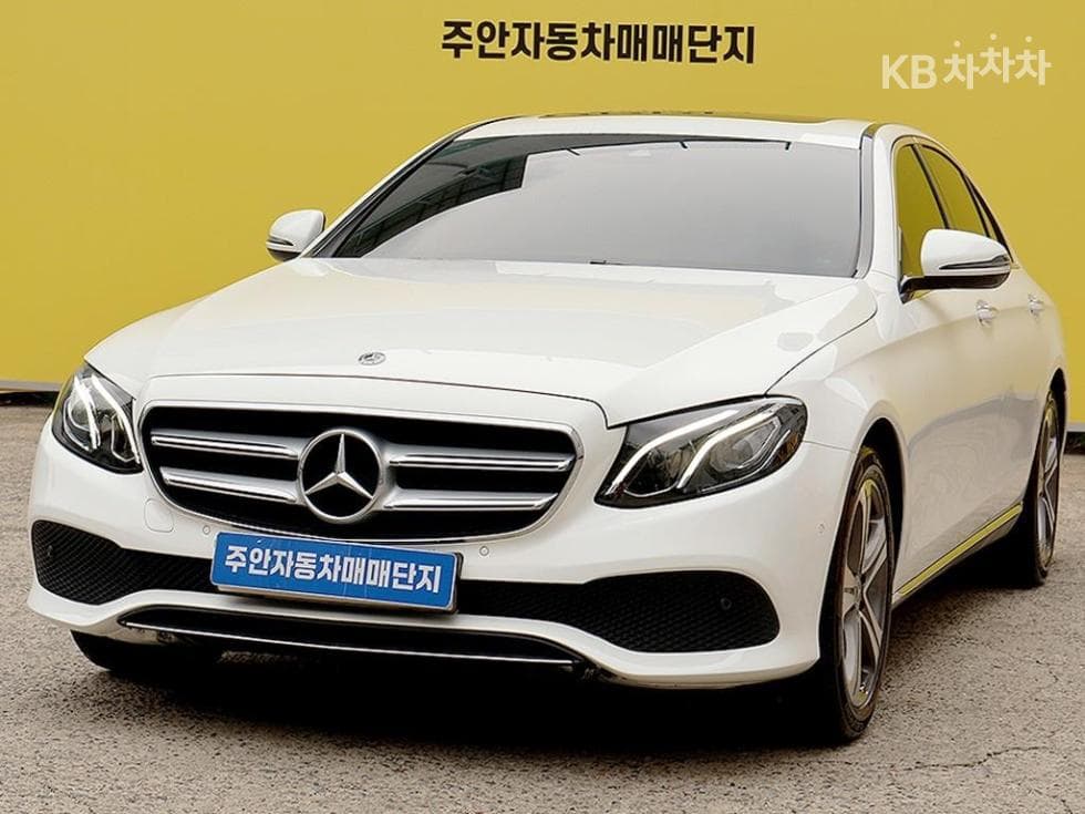 مرسيدس - E-Class | E300 Avantgarde 2