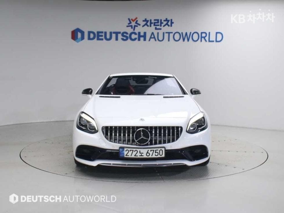 Mercedes-Benz - SLC-Class | 200 3