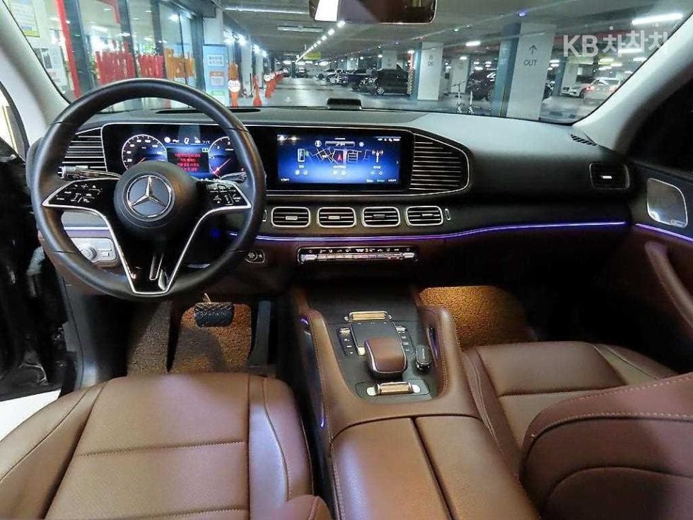 Mercedes-Benz - GLE-Class | 300 4Matic 10