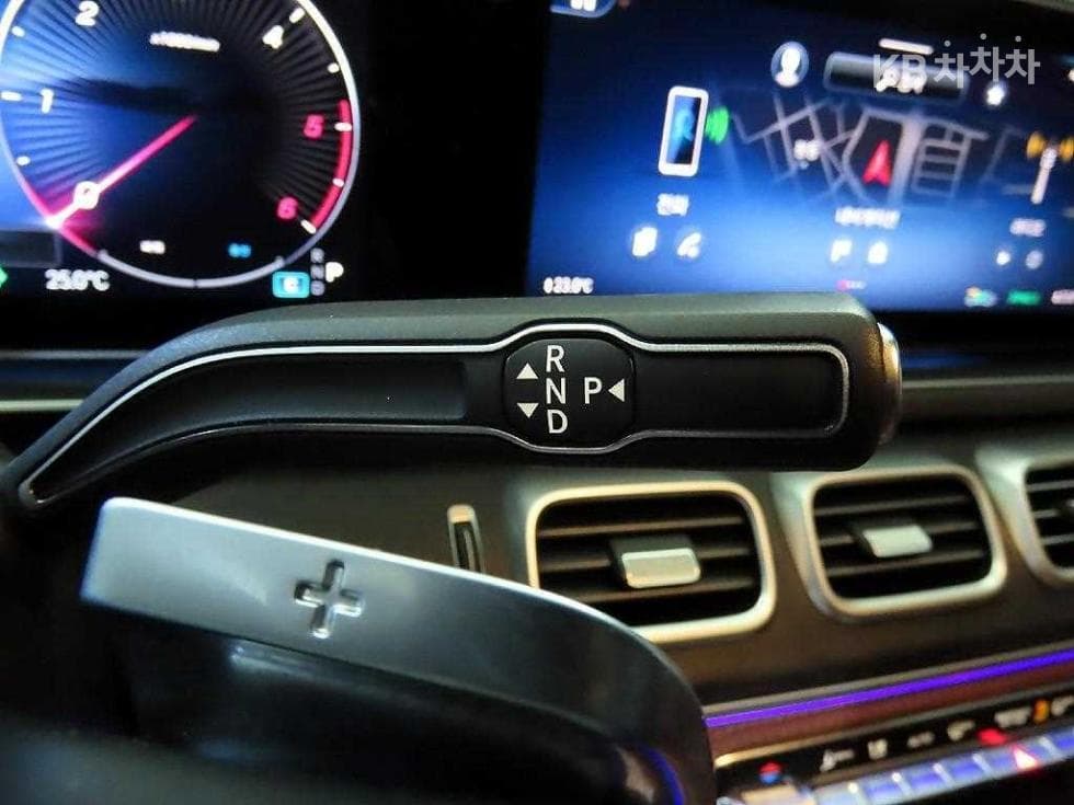 Mercedes-Benz - GLE-Class | 300 4Matic 12
