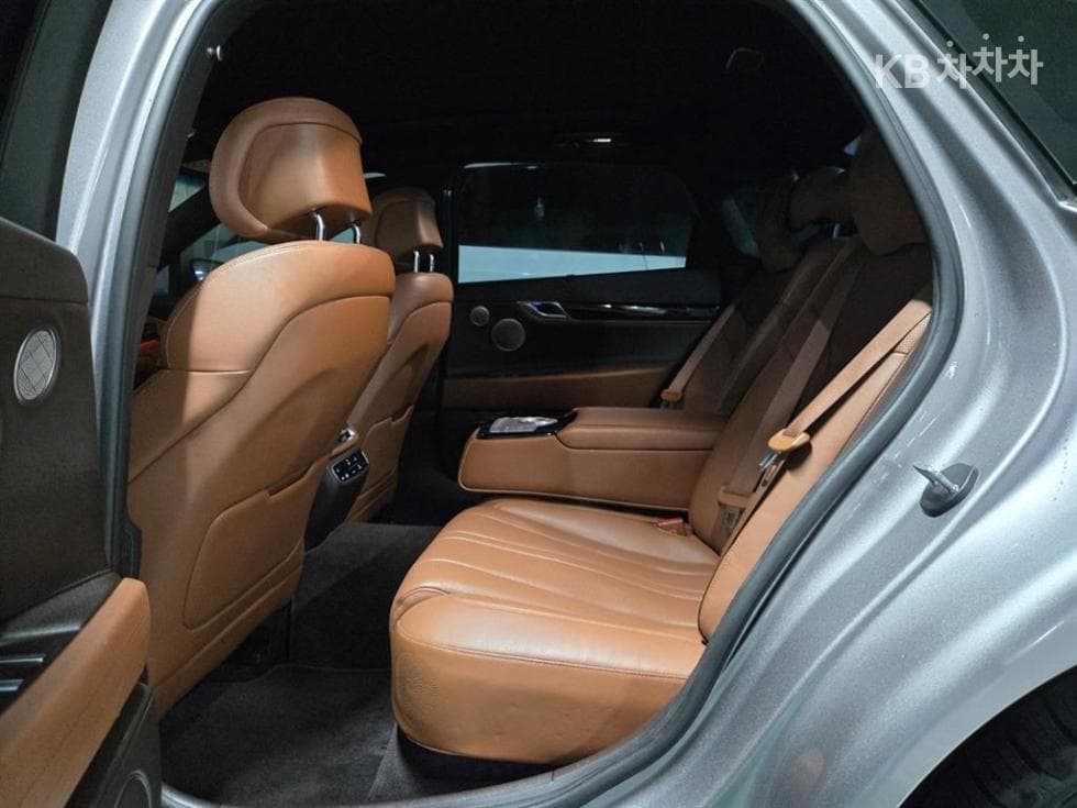 Genesis - G80 | 2.5 T-GDi 2WD 6