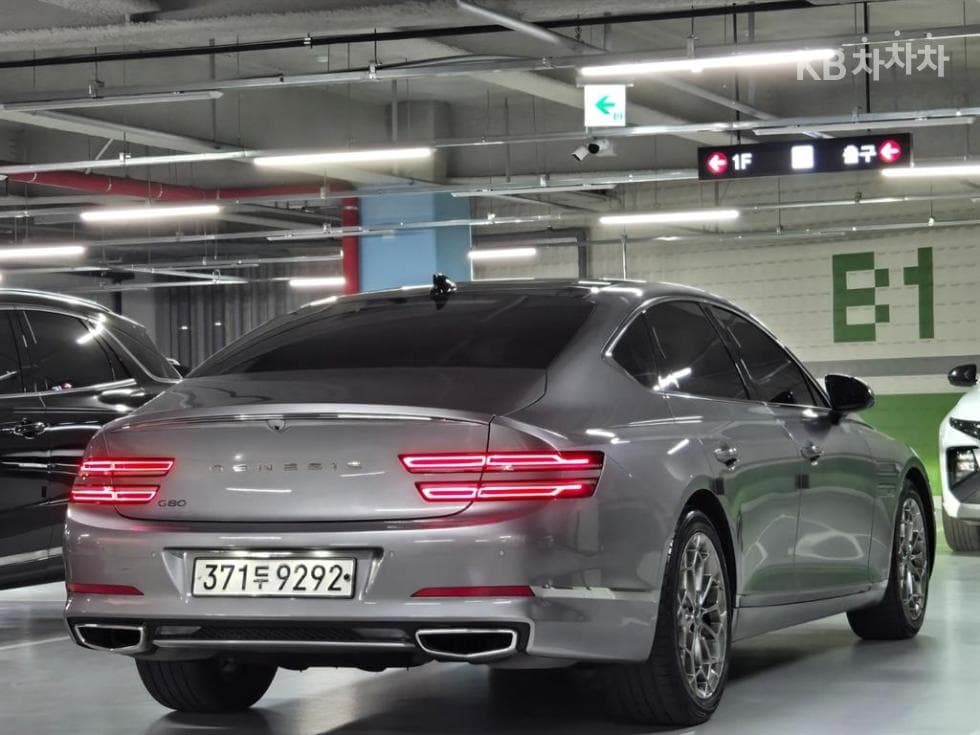 Genesis - G80 | 2.5 T-GDi 2WD 3