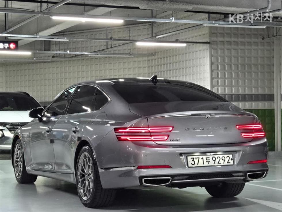 Genesis - G80 | 2.5 T-GDi 2WD 4