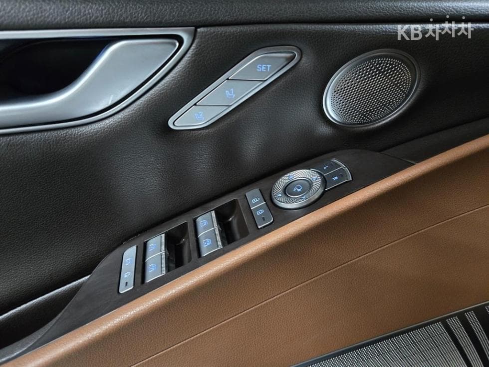 Genesis - G80 | 2.5 T-GDi 2WD 16