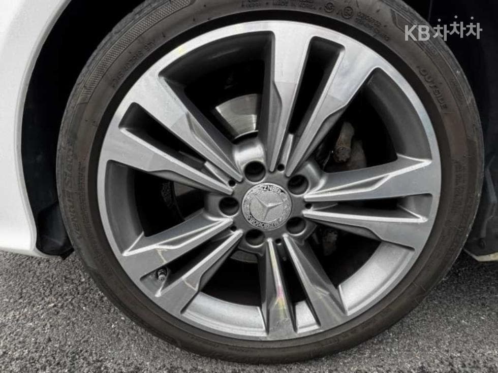 مرسيدس - E-Class | New E300 4MATIC Avantgarde W212(14~) 7
