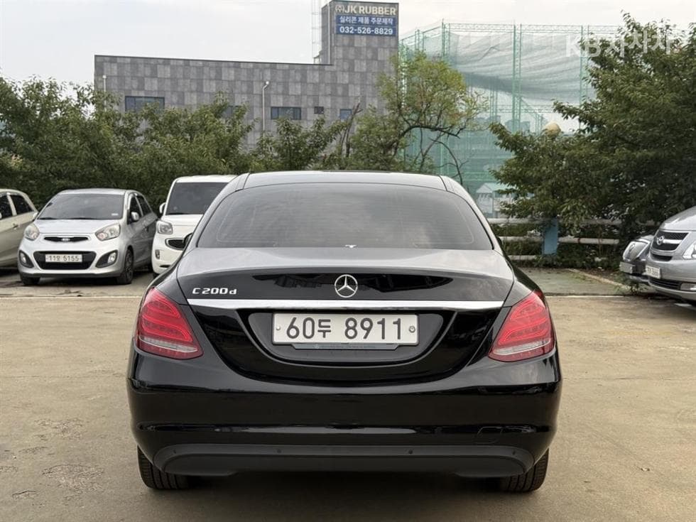 Mercedes-Benz - C-Class | The New C200 4