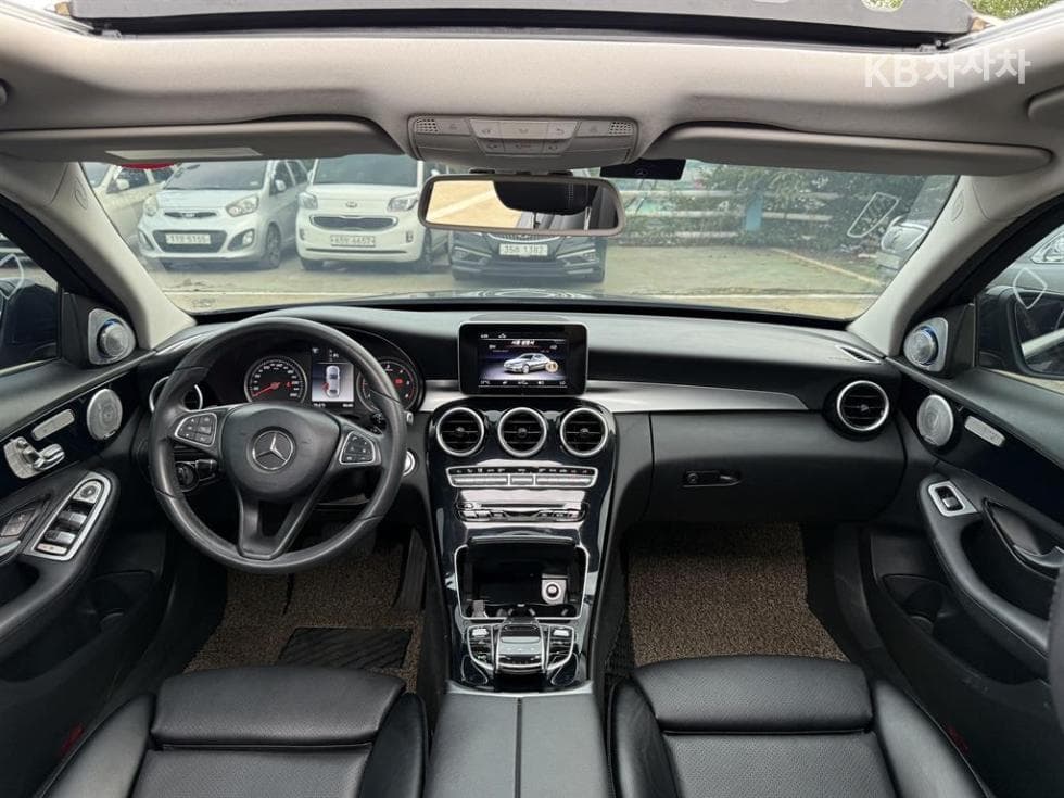 Mercedes-Benz - C-Class | The New C200 9