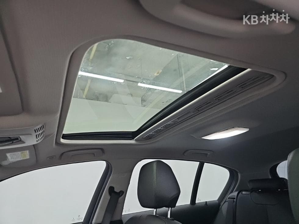 بي إم دبليو - 1-Series | New 118 Sport Line F20(15~) 13