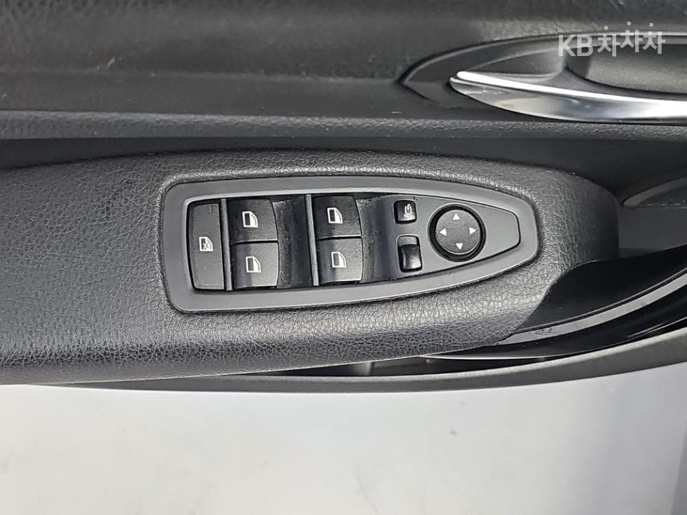 بي إم دبليو - 1-Series | New 118 Sport Line F20(15~) 19