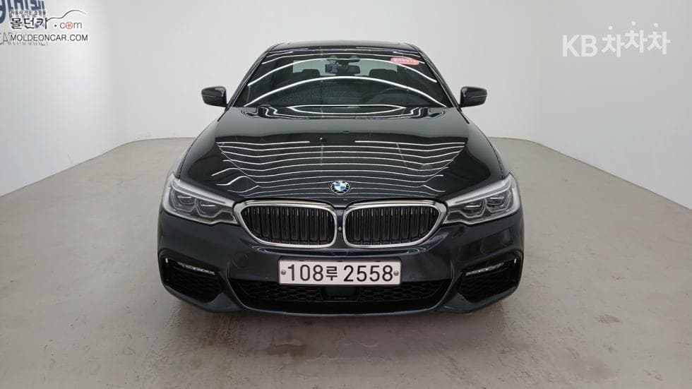 BMW - 5-Series | All New 520 M Sport Plus 3