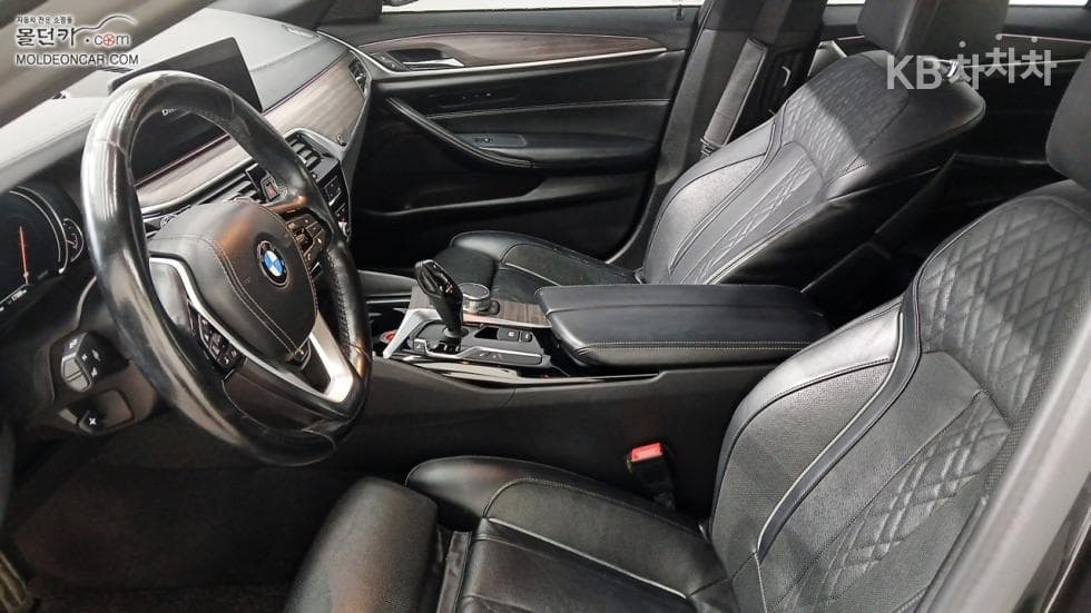 BMW - 5-Series | All New 520 M Sport Plus 7