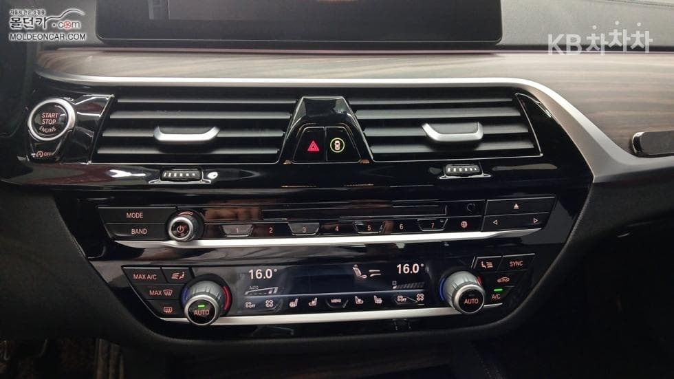 BMW - 5-Series | All New 520 M Sport Plus 14