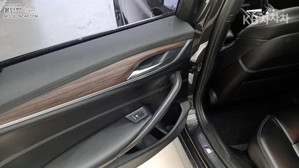 BMW - 5-Series | All New 520 M Sport Plus 17